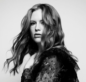 Freya Ridings, british singer-songwriter, Headshot